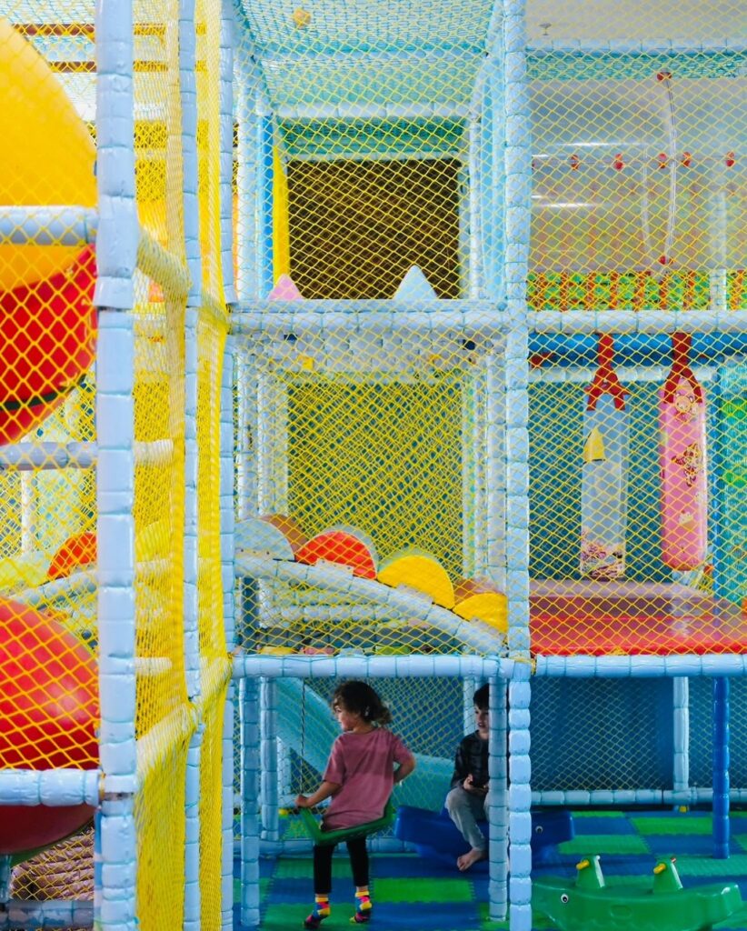 kidz-play-indoor-climbing-and-play-structure
